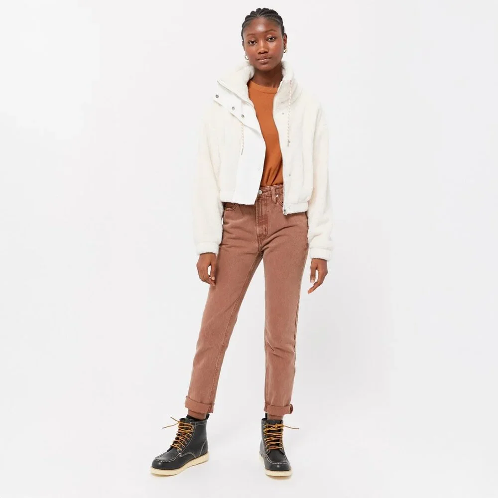 UO Teddy Fleece Cropped Jacket in Ivory - sz Medium